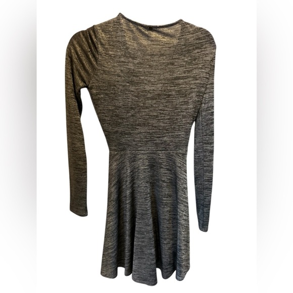 GUESS Women's Gray Metallic Long Sleeve Mini Dress Size‎ S - Picture 11 of 12